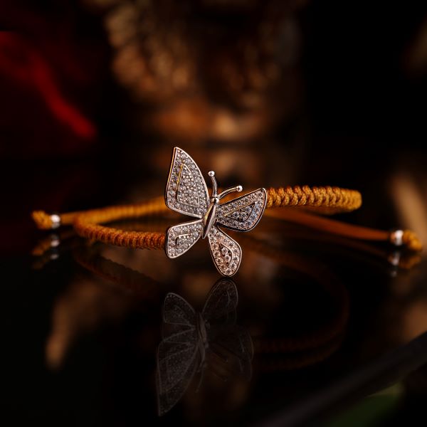 أسوار فراشه أصفر