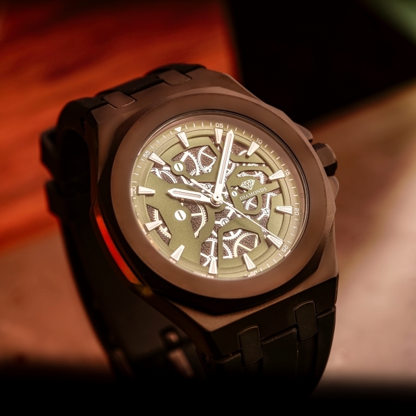Diamonds Green Dial